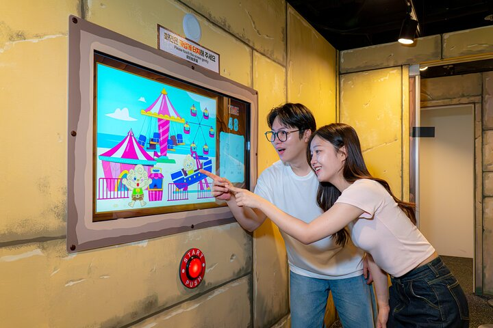 Dynamic Maze Discount Ticket Insa-dong(내국인불가) - Photo 1 of 7